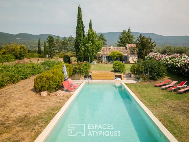 Maison 7 pièces 300 m²