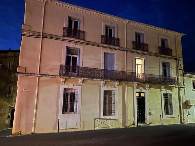 Maison 7 pièces, 300 m² à louer à Lieuran lès Béziers 34290