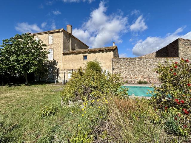 Maison 7 pièces 314 m²