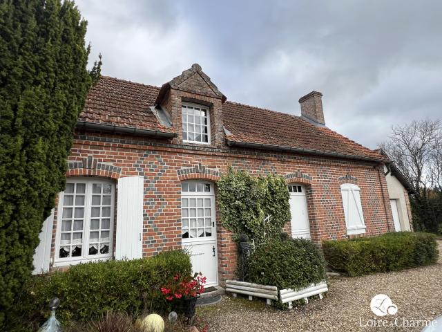 Maison 7 pièces 310 m²