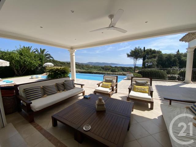 Maison 7 pièces 312 m²