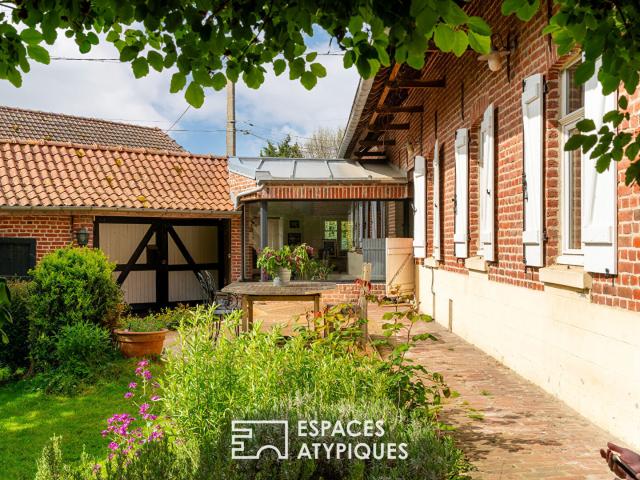 Maison 7 pièces 330 m²