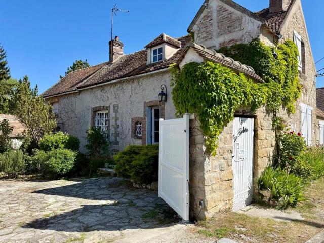 Maison 7 pièces 330 m²