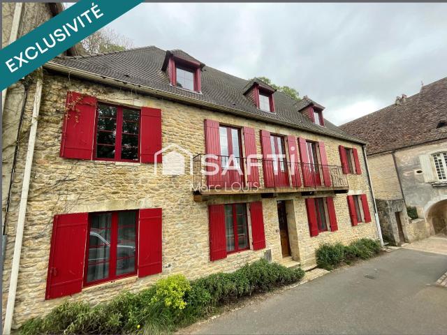 Maison 7 pièces 330 m²
