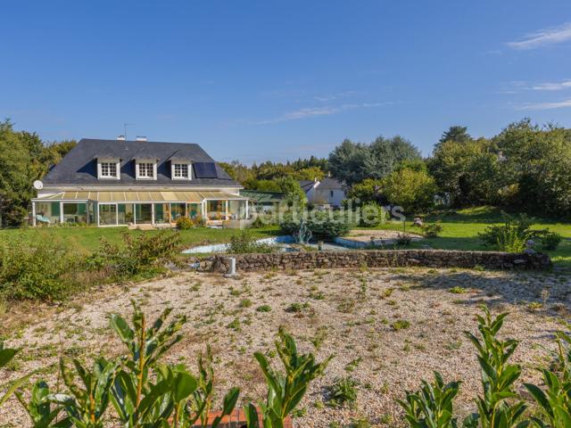 Maison 7 pièces 344 m²