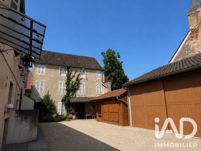 Maison 7 pièces 350 m²