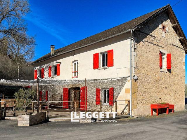 Maison 7 pièces 404 m²