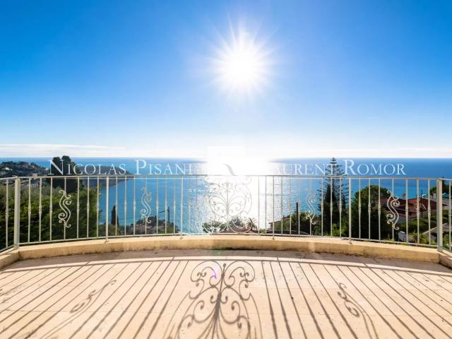 Maison 7 pièces 400 m²