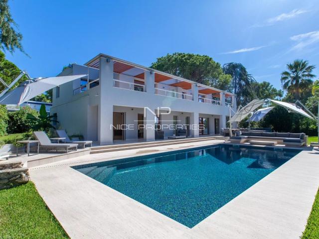 Maison 7 pièces 413 m²