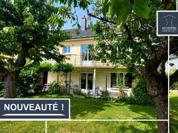 Maison 7 pièces 474 m²