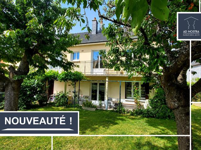 Maison 7 pièces 474 m²