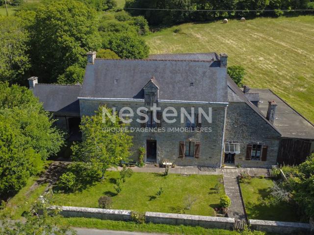 Maison 7 pièces 530 m²