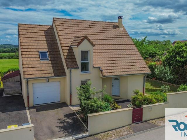 Maison 7 Pieces / 5 Chambres / 147M2 Environ / 603M2 De Terr. 147m² Is sur Tille