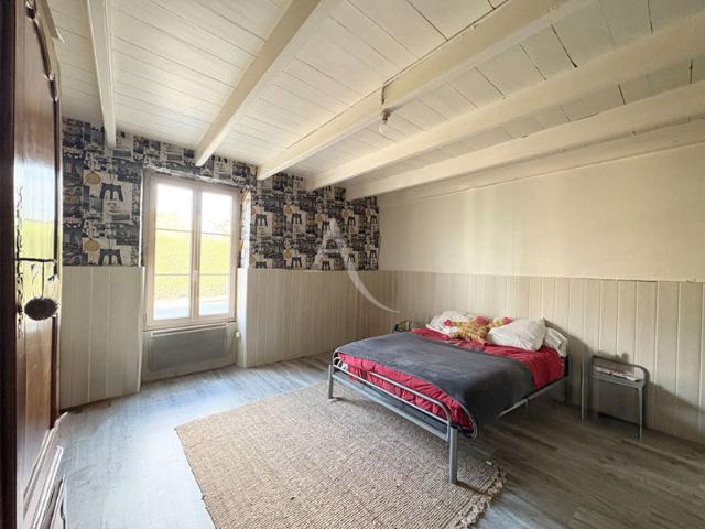 Maison 7 pièces 5 chambres Les Velluire sur Vendée