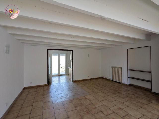 Maison 7 pièces, 69 m² à louer à Cognac 16100