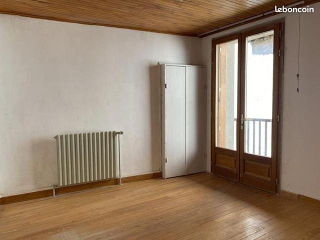 Maison 7 pièces 84 m²