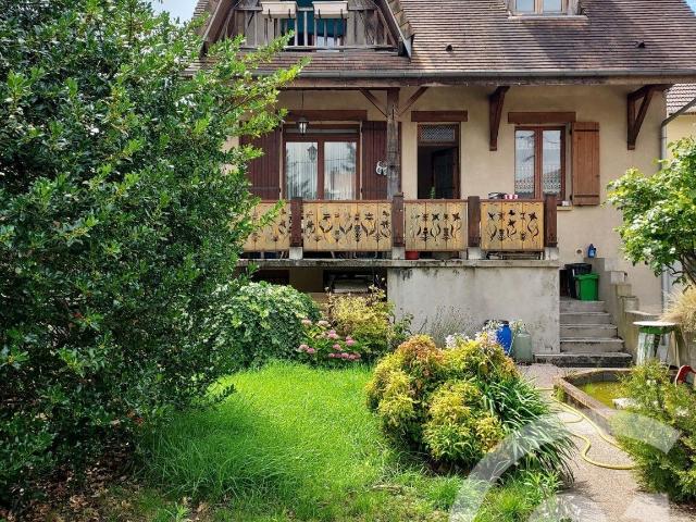 Maison 7 pièces 86 m²