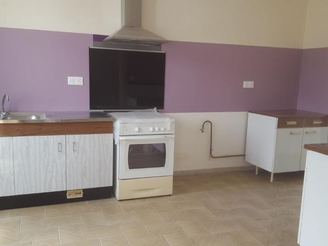 Maison 7 pièces, 95 m² à louer à Fenain 59179