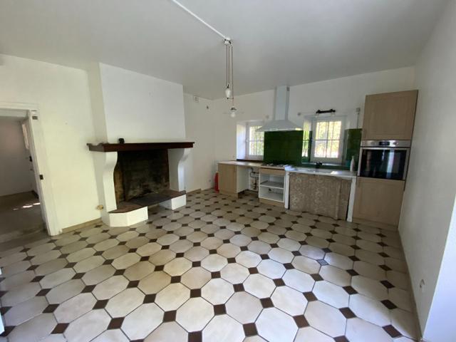 location maison 7 pièces, 251.34m², castelnaudary