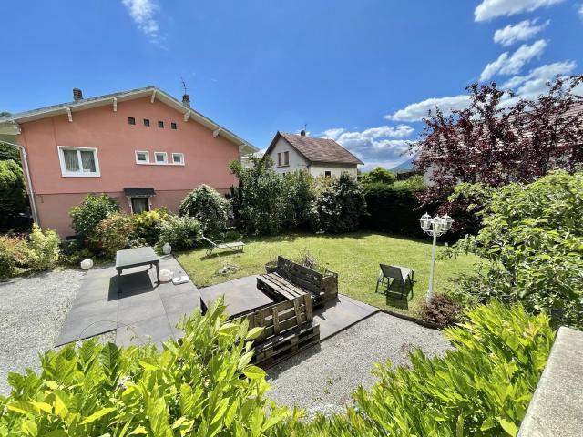 Maison 7 pièces de 163 m2 divisible Piscinable proche de. 163m² Barberaz