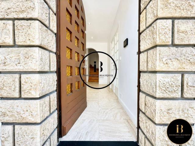 Maison • 7 pièces • Sèvres