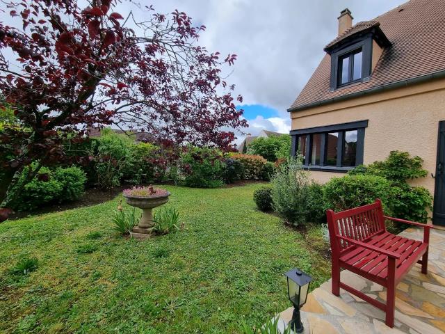 MAISON 7P 200M²
