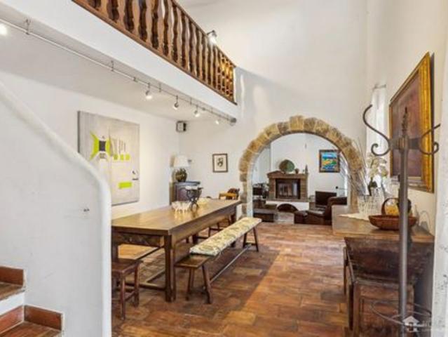Maison 401 m2 SEILLANS