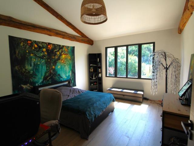 Maison 410m² Gabian