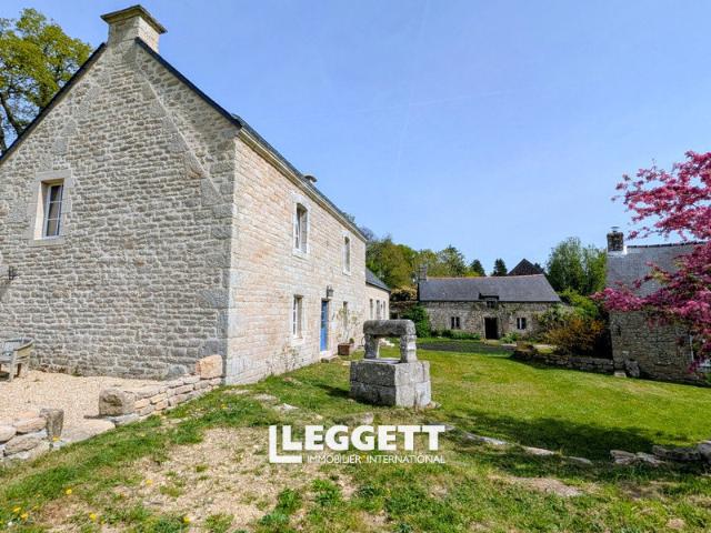 Maison 10 pièces 350 m²