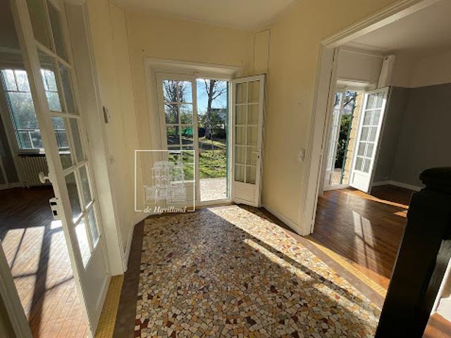 Maison avec jardin et terrasse