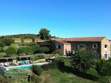 Maison de caractère 492.63m ²
