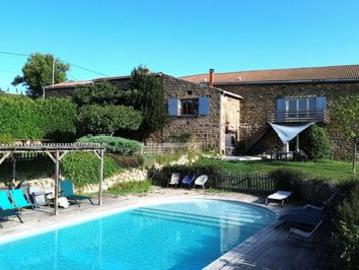 Maison de caractère 492.63m ²