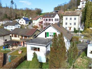 Maison 4.5 pièces pleine de charme avec vue panoramique sur le château et deux terrasses
