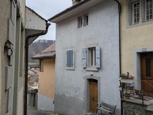 Maison,4.5,124