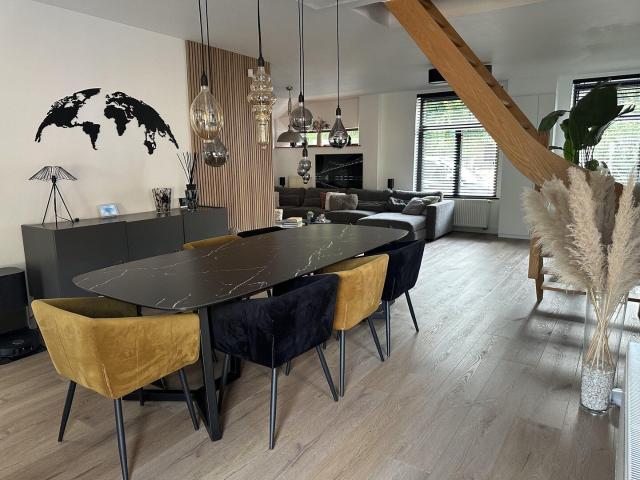 Maison 4 CH à Courcelles