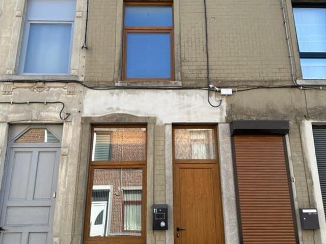 Maison 4 ch à louer à Charleroi