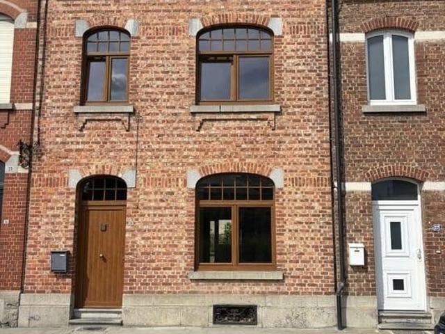 Maison 4 ch à louer à Namur, EPC C 47