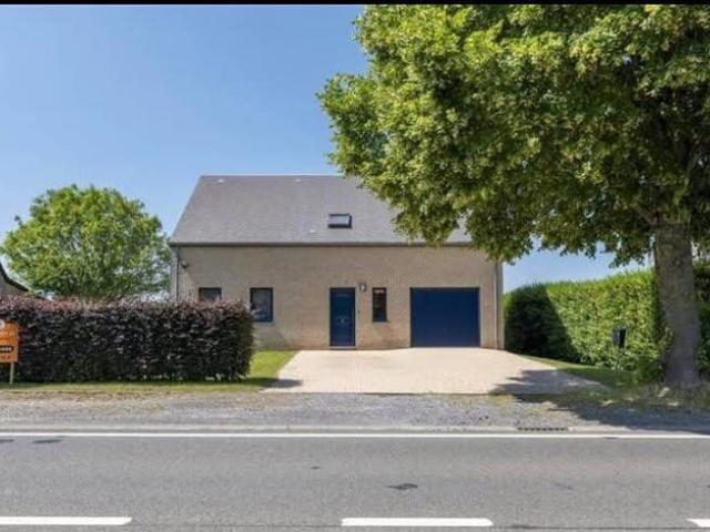 Maison 4 ch. avec jardin, caves et garage à Namur