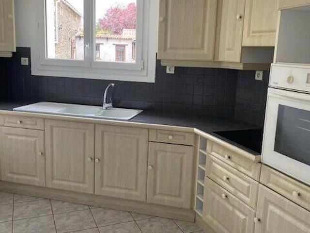 MAISON 4 CH LA BERNARDIERE
