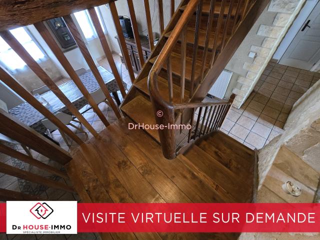 Maison 4 chambres, 3 salles d'eau, une salle de bain, un garage Rare à la Mothe