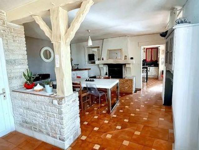 Maison 4 chambres, TRIZAY Poitou 17250 ES101199232