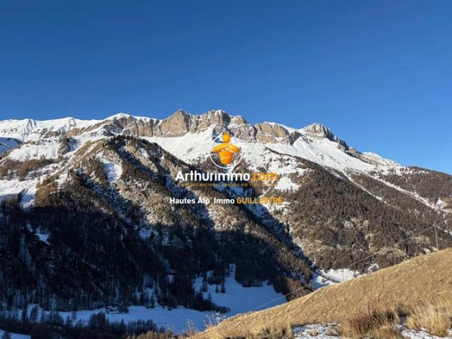 Maison 4 chambres – Vue panoramique montagnes – Fort potentiel locatif