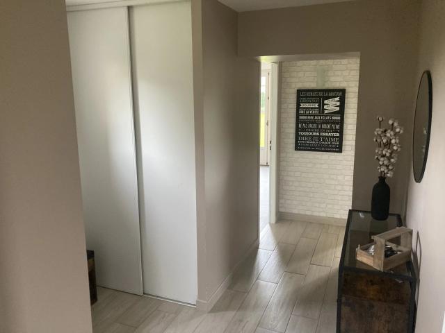 MAISON 4 CHAMBRES A MESNILS SUR ITON