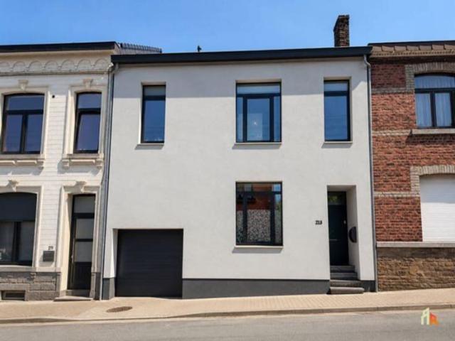 Maison 4 chambres avec jardin à louer – Seraing
