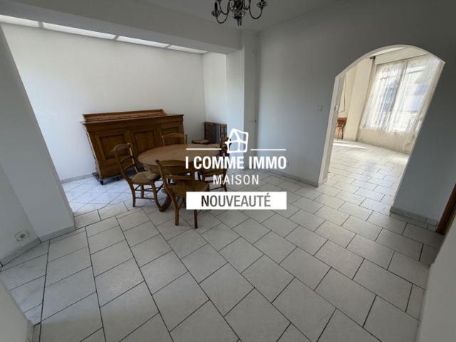 Maison 4 chambres avec jardin et garage