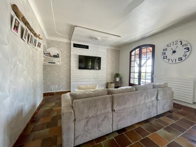 Maison 4 chambres avec piscine et jardin à Soublecause 134m² Soublecause