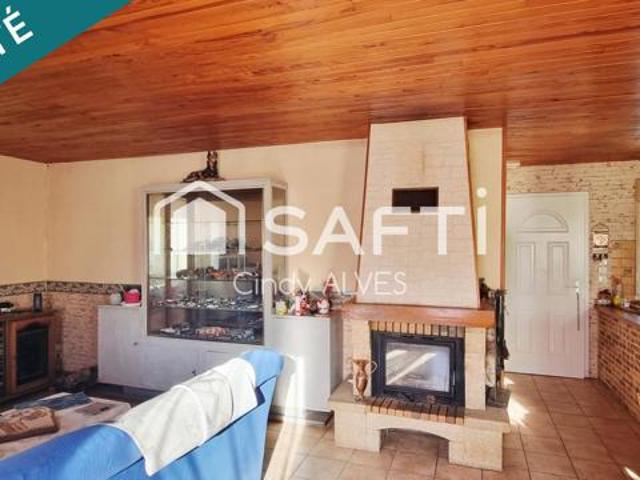 Maison 4 chambres sur 4000m² de terrain et piscine