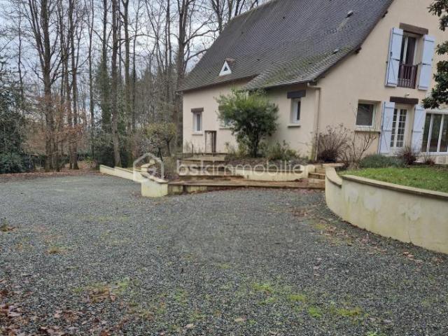 Maison 4 chambres avec terrain proximité du Mans