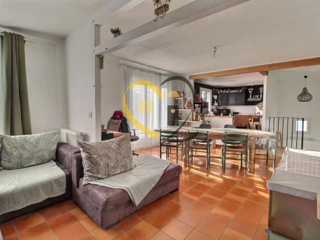 Maison 4 chambres + Garage