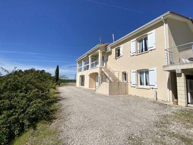 Maison 4 chambres, GURAT Poitou 16320 ES100684089